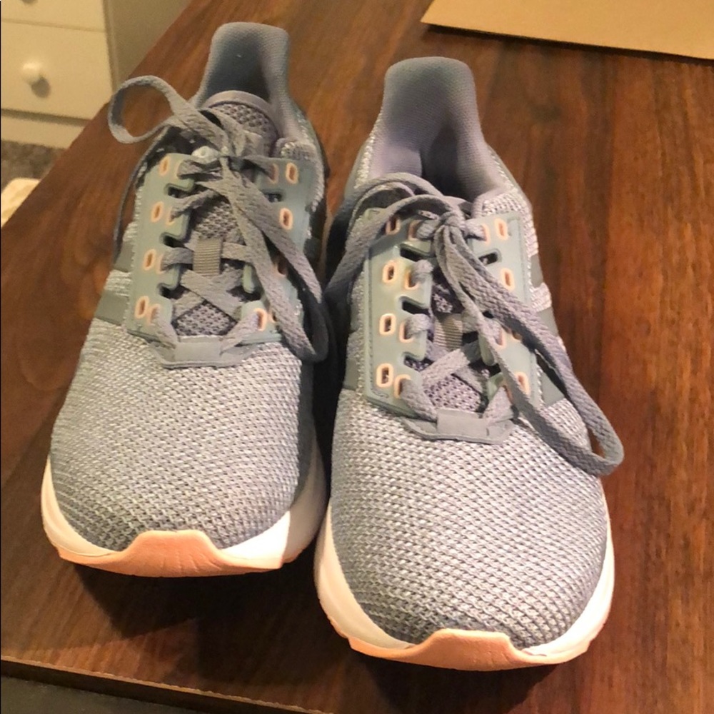 Adidas Duramo